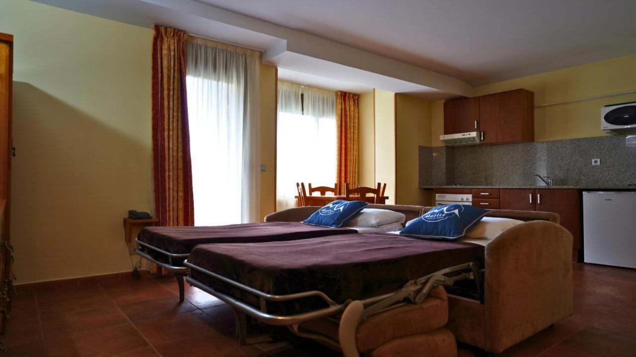 ארינסל Apartaments Sant Moritz מראה חיצוני תמונה
