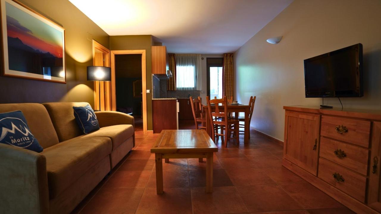 ארינסל Apartaments Sant Moritz מראה חיצוני תמונה