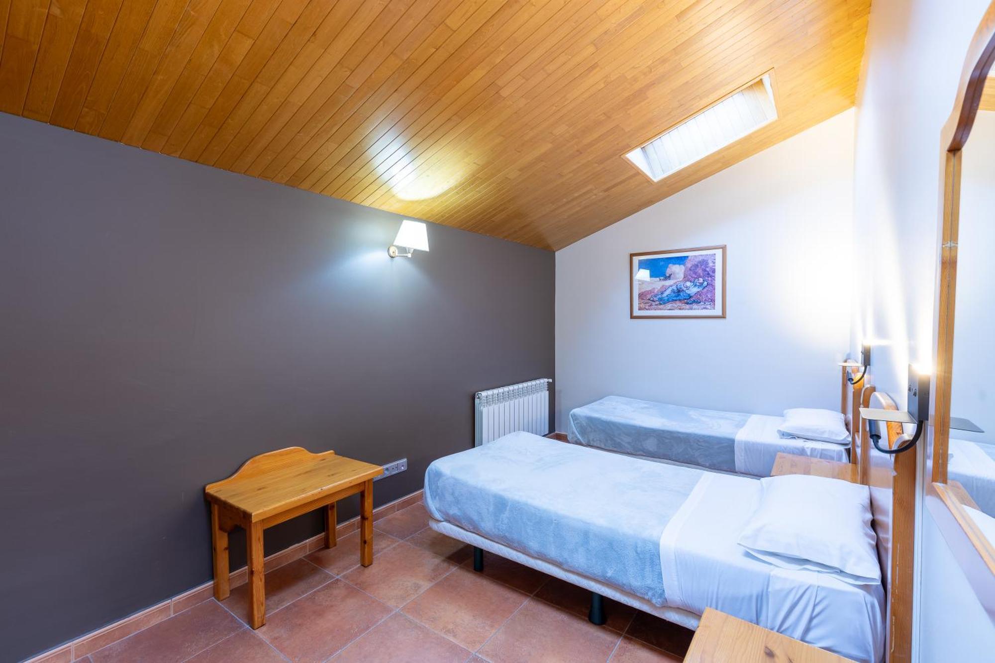 ארינסל Apartaments Sant Moritz מראה חיצוני תמונה