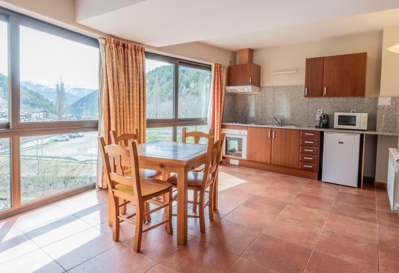 ארינסל Apartaments Sant Moritz מראה חיצוני תמונה